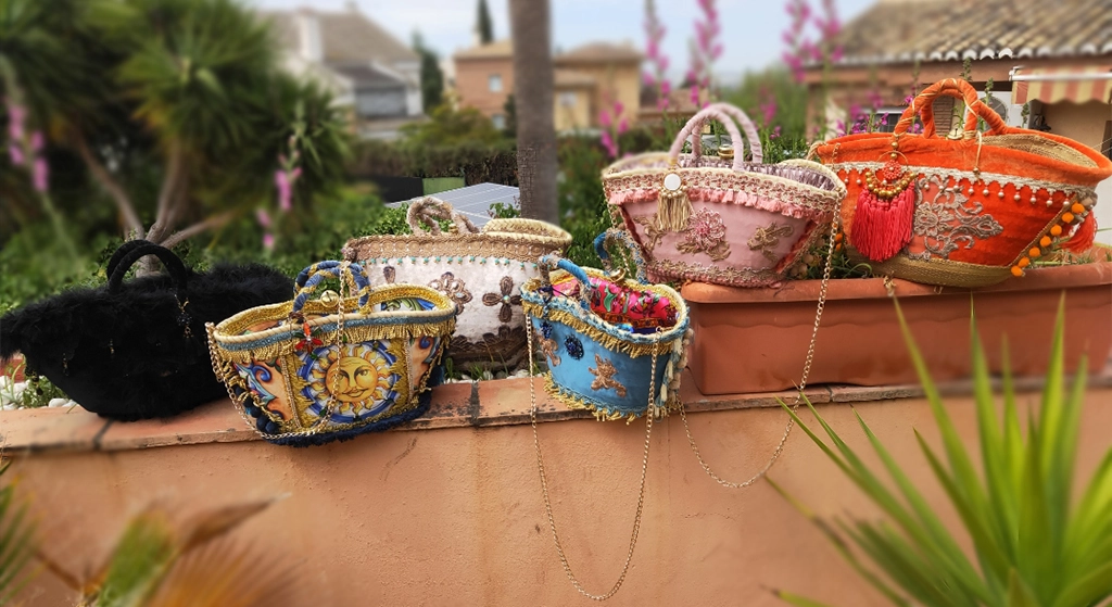 capazos de mimbre decorados